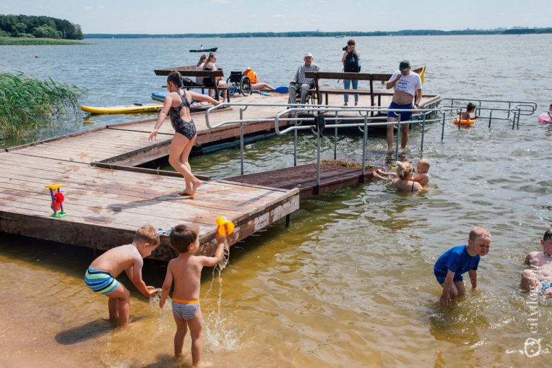 Инклюзивный пляж на Минском море